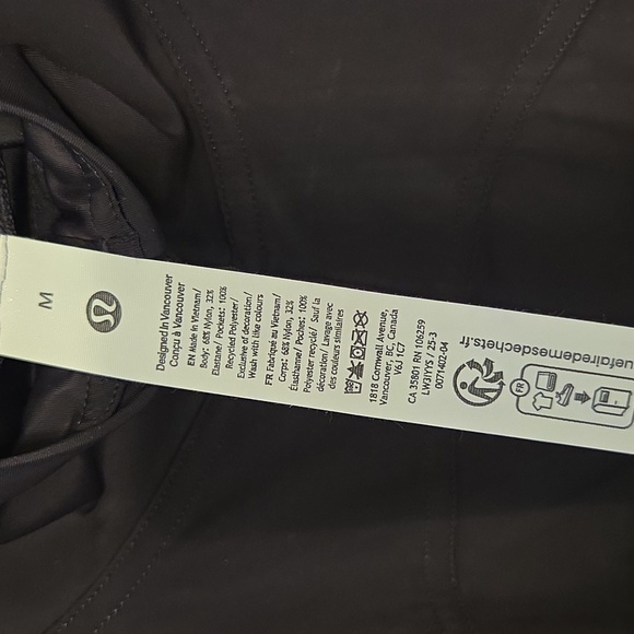 Lululemon Athletica Dark Jacket - Picture 5 of 7